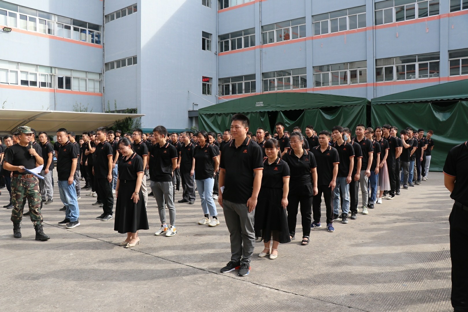 團(tuán)隊(duì)風(fēng)采